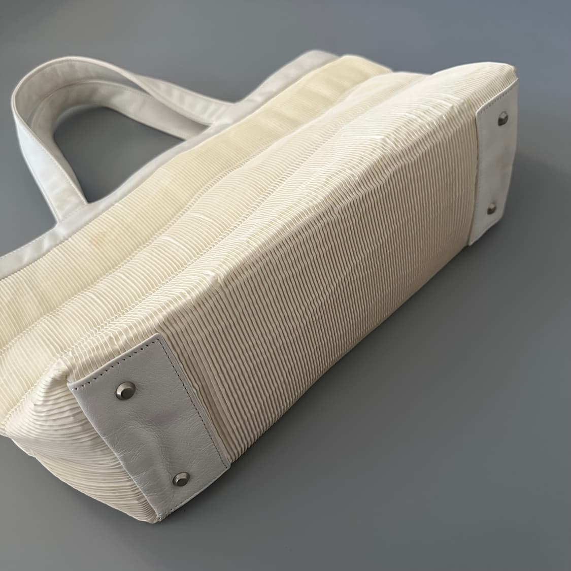 이세이미야케 issey miyake 플리츠 토트백 상품이미지4