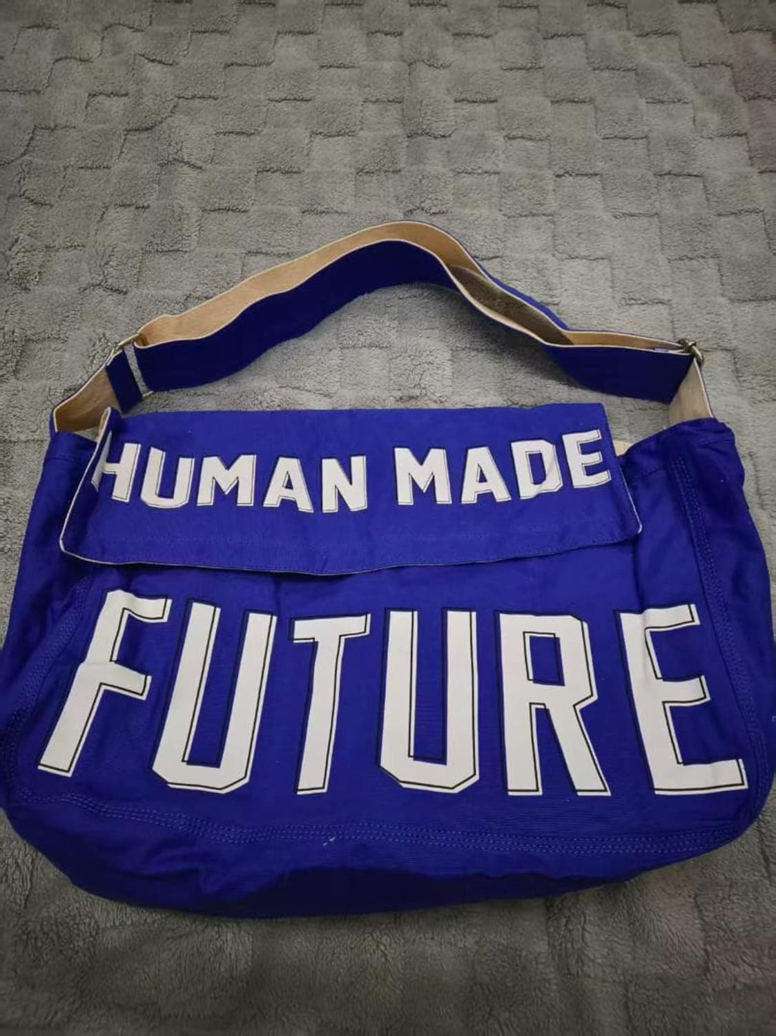 휴먼 메이드 메일 백 라지 블루 상품이미지1