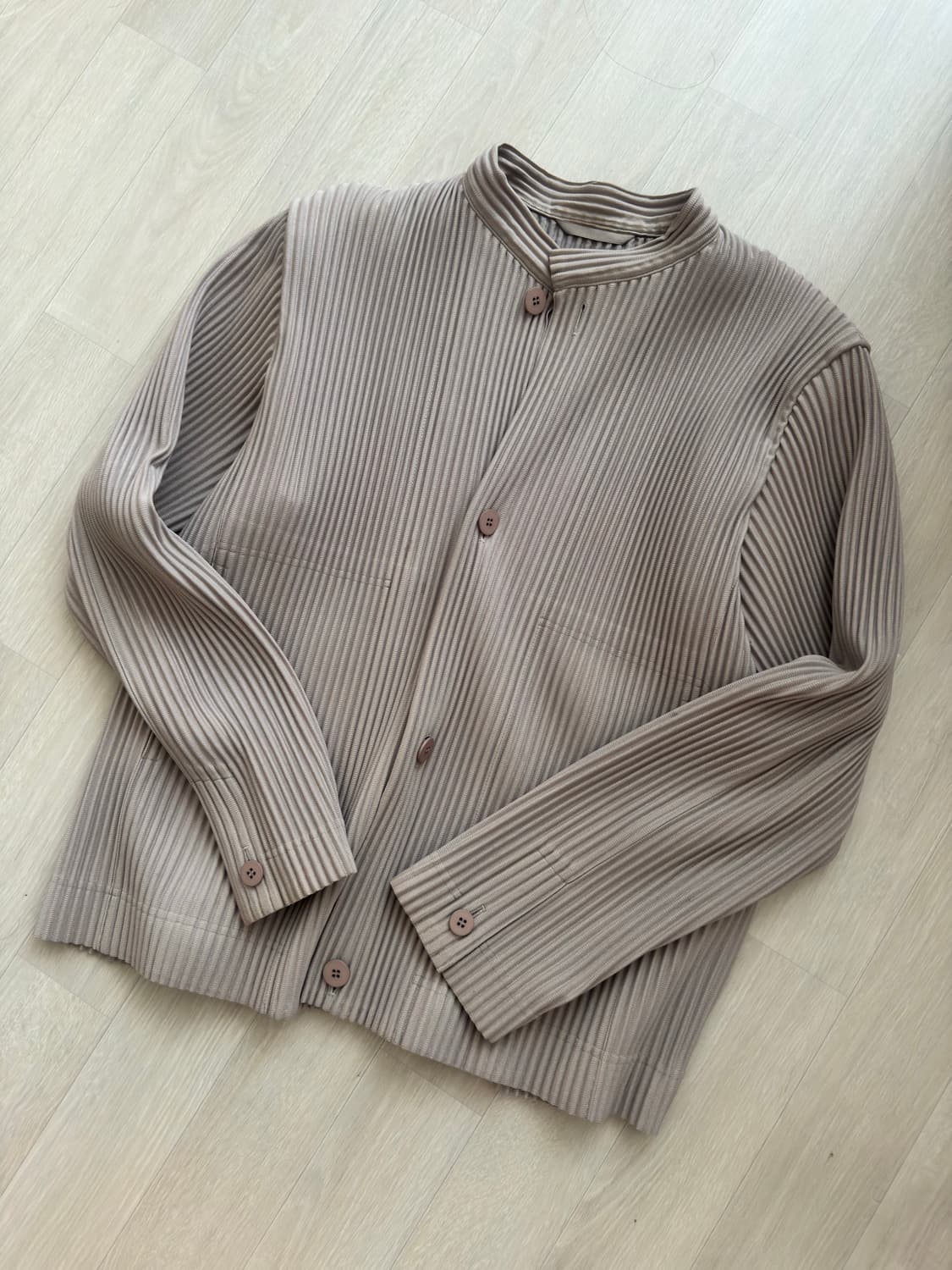 이세이미야케 옴므플리세 논 카라 재킷 택 o 상품이미지1