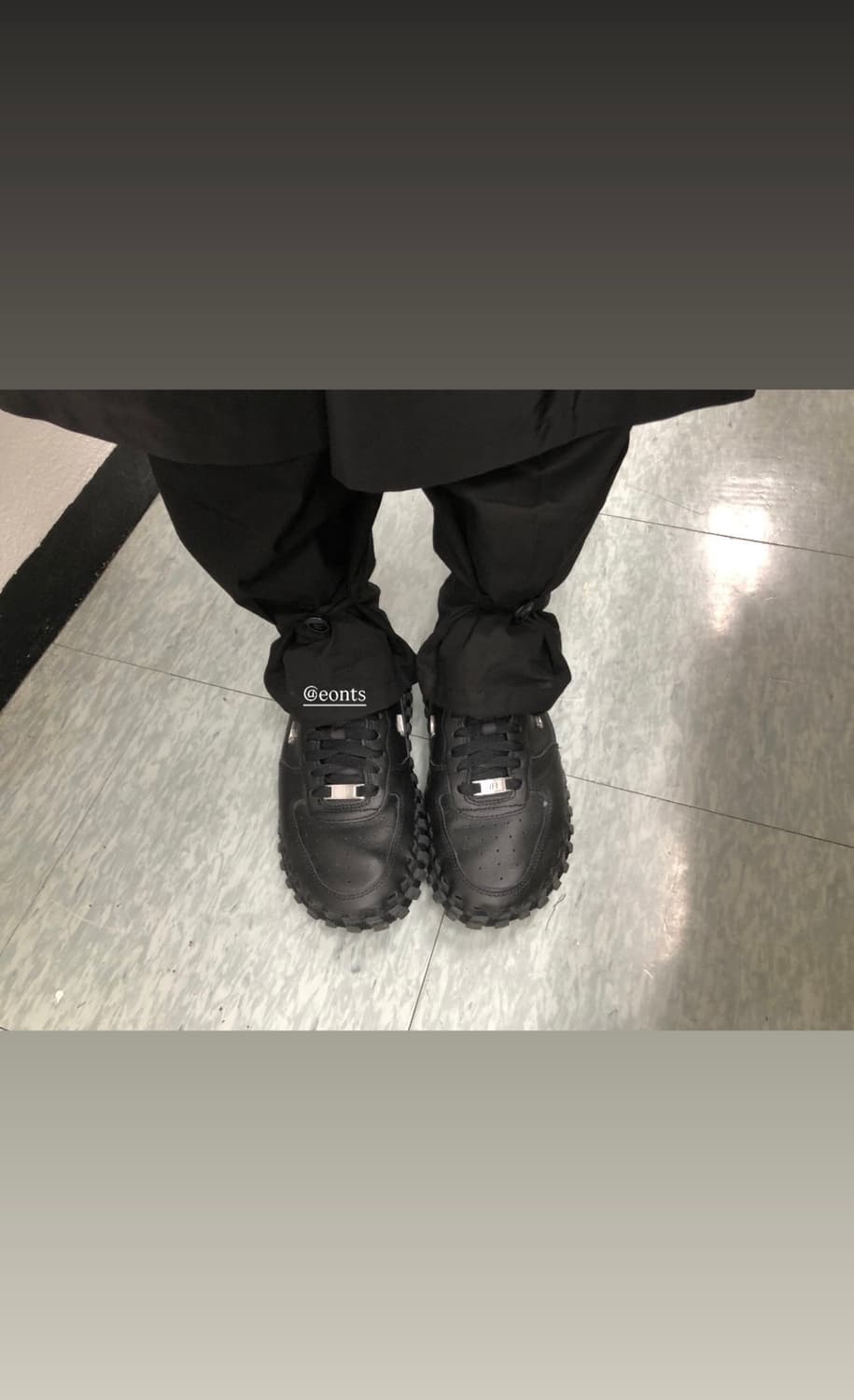 Eonts 에옹쓰 코튼 버튼 팬츠 블랙 상품이미지1