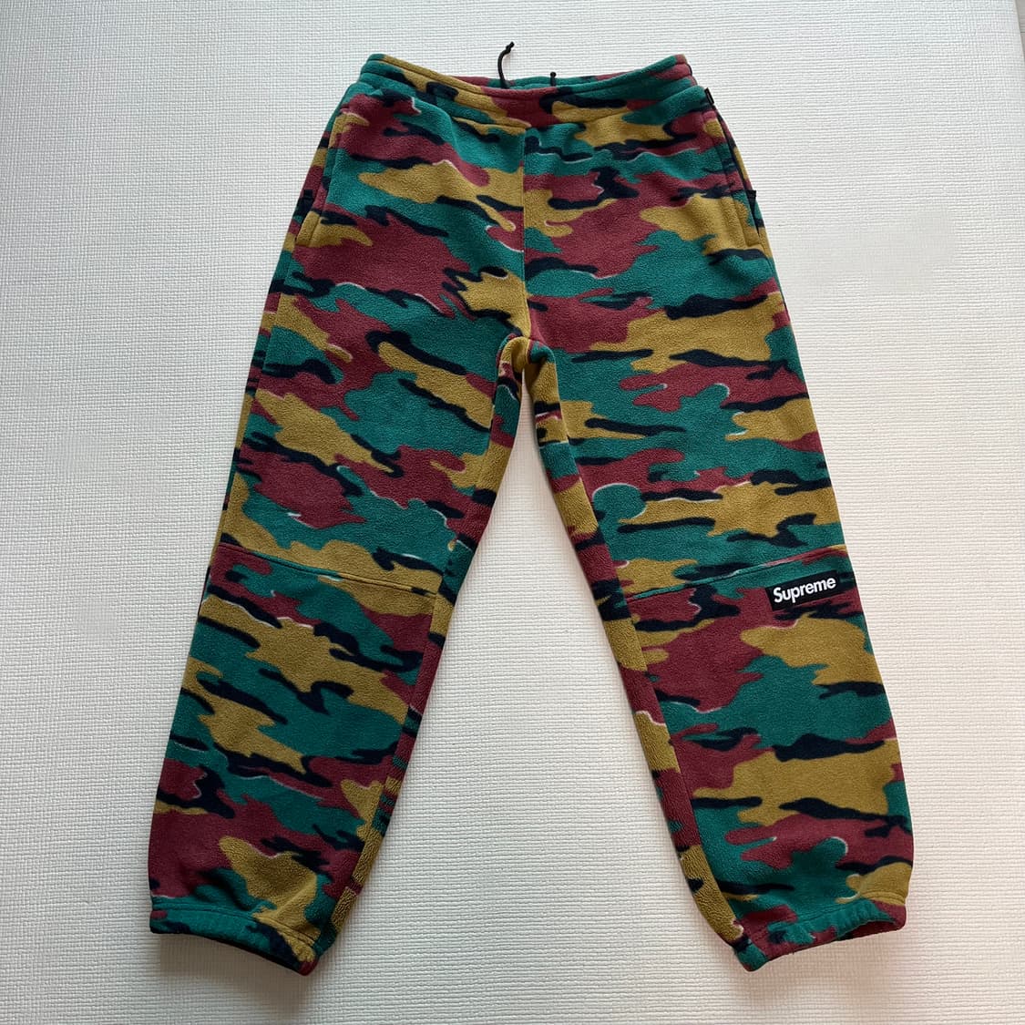 슈프림 23FW 폴라텍 팬츠 카모 상품이미지1