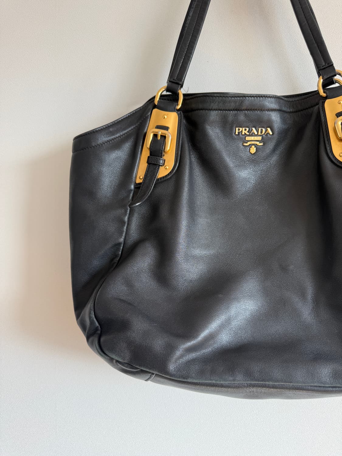 프라다(PRADA) 레더 숄더백 상품이미지2