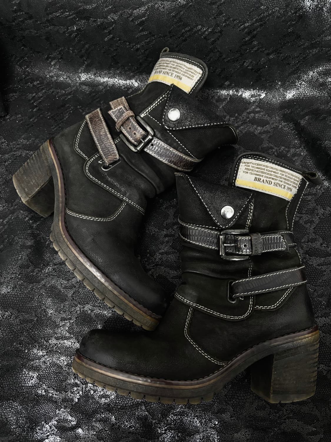 “MANAS” 00’s Rare Design 2Buckle Detail  상품이미지2