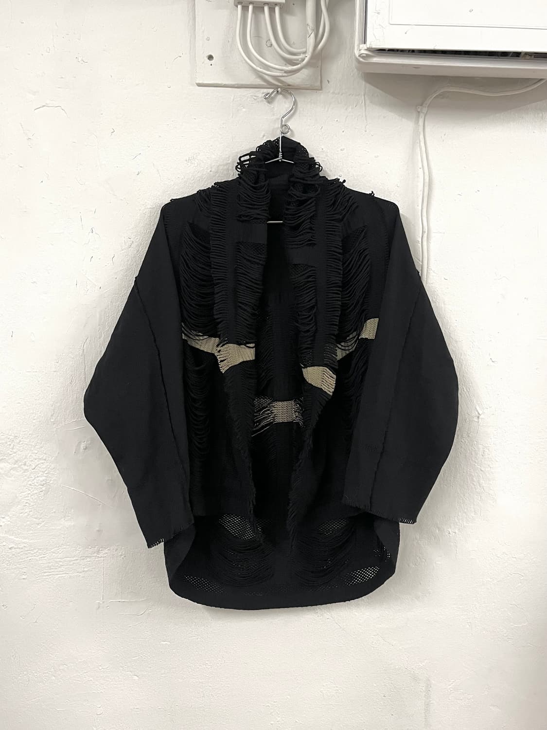 이세이미야케 2005 아카이브 프린지 머플러 가디건 상품이미지5