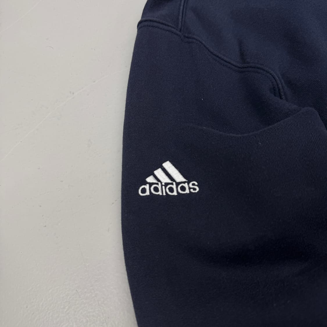 아디다스 X 리버풀 00s 올드스쿨 블록코어 후드집업 상품이미지4