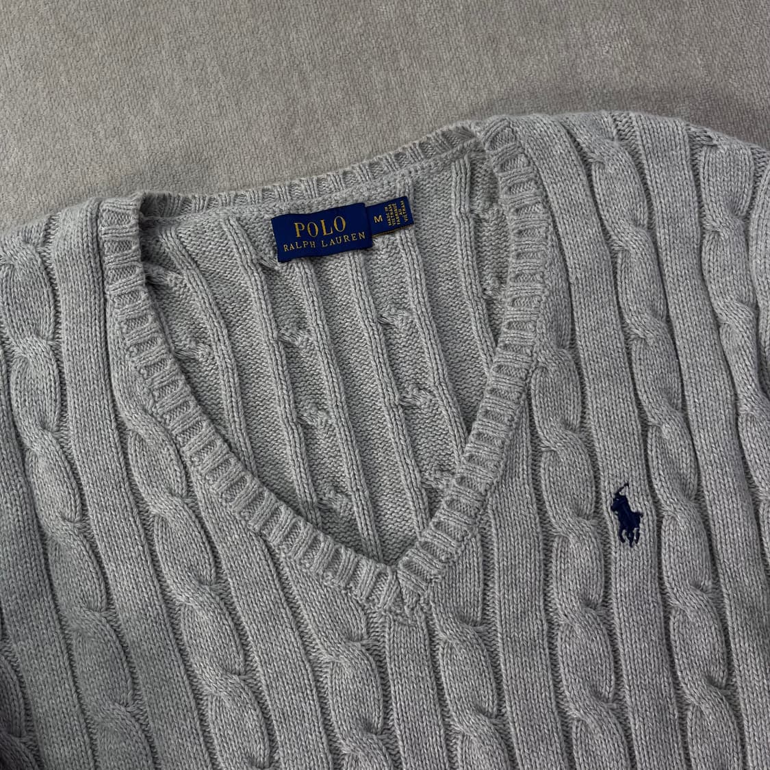 W 95 폴로랄프로렌 꽈배기 브이넥 그레이 니트 상품이미지2