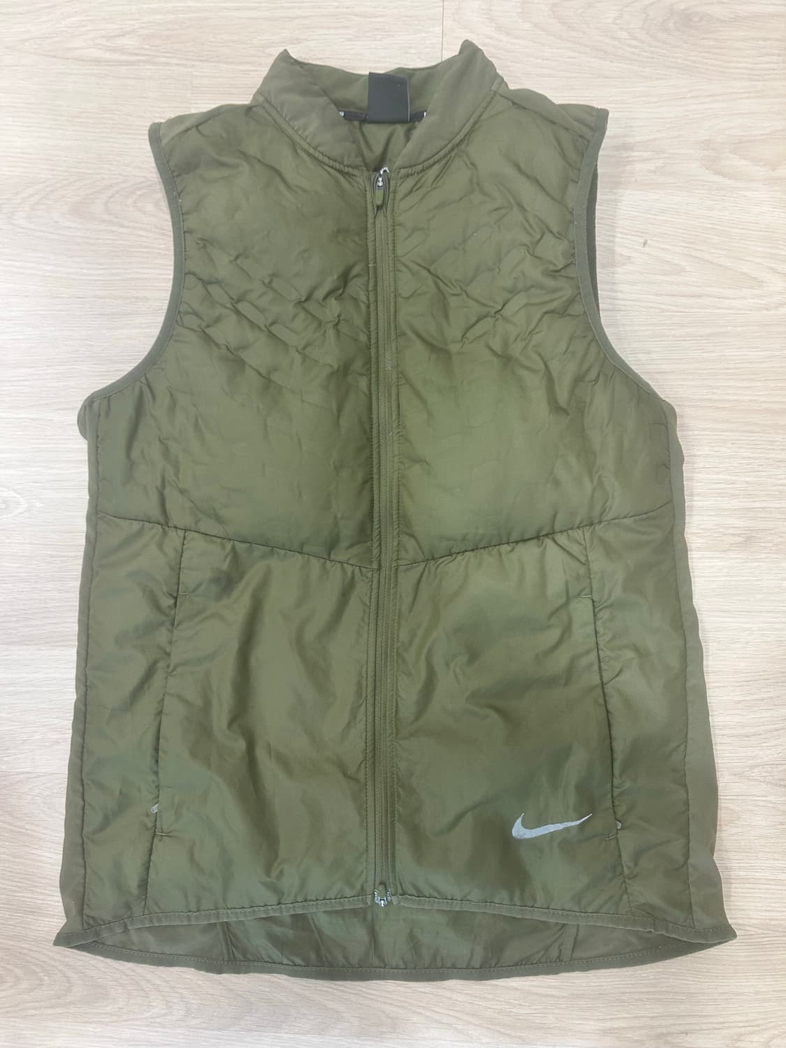 나이키 에어로프트 조끼 상품이미지1