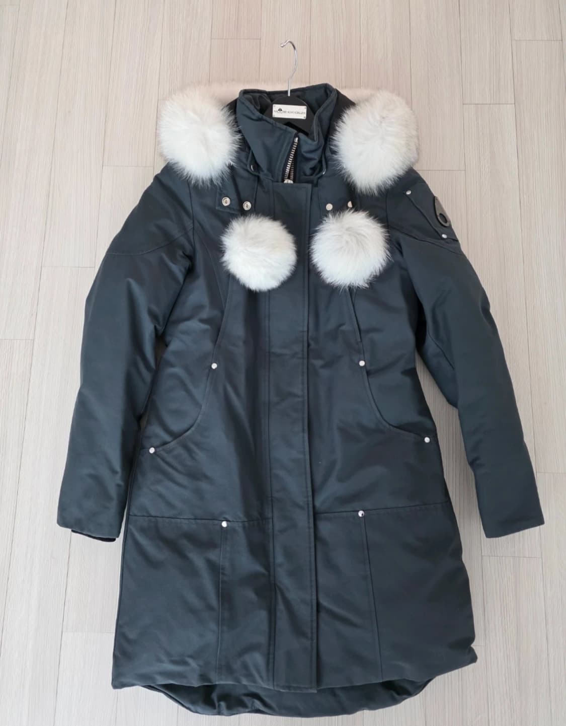 무스너클 여성 패딩 상품이미지1