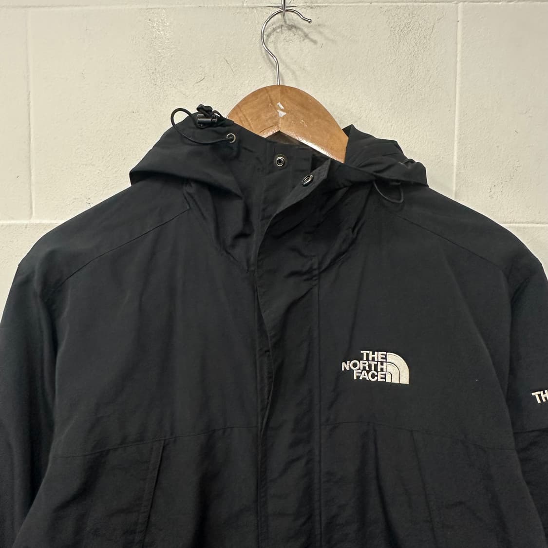 노스페이스 바람막이 상품이미지2
