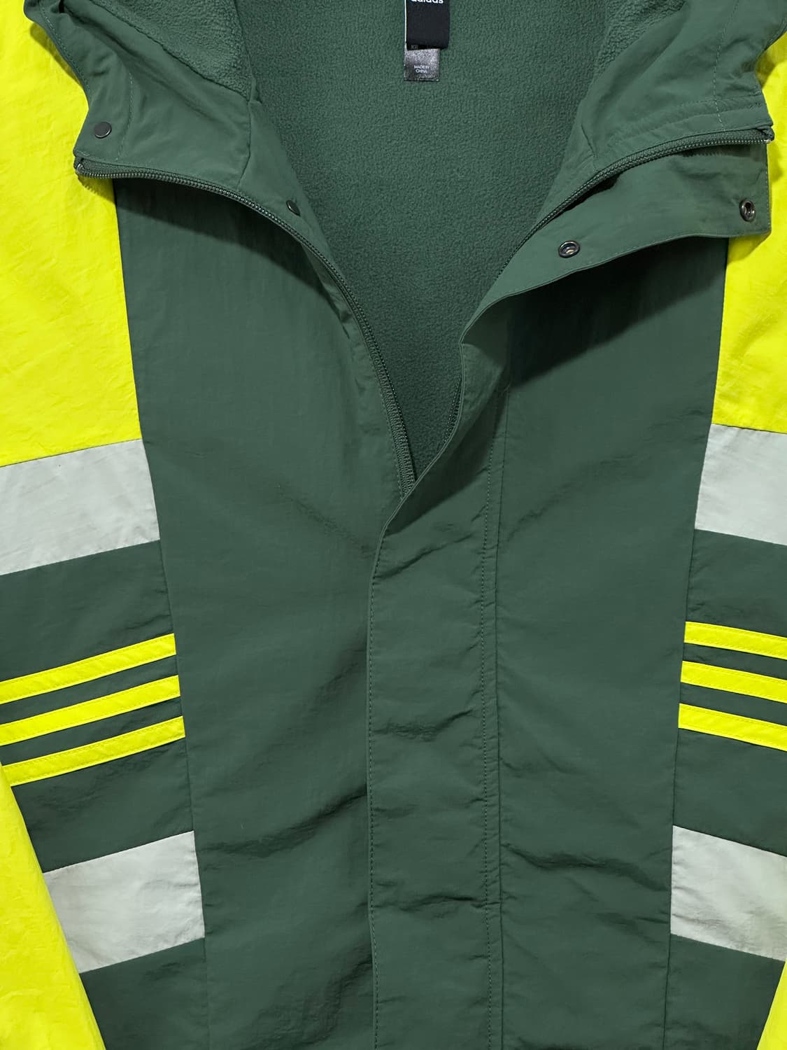 아디다스 투톤 하이비즈 윈드브레이커 상품이미지2