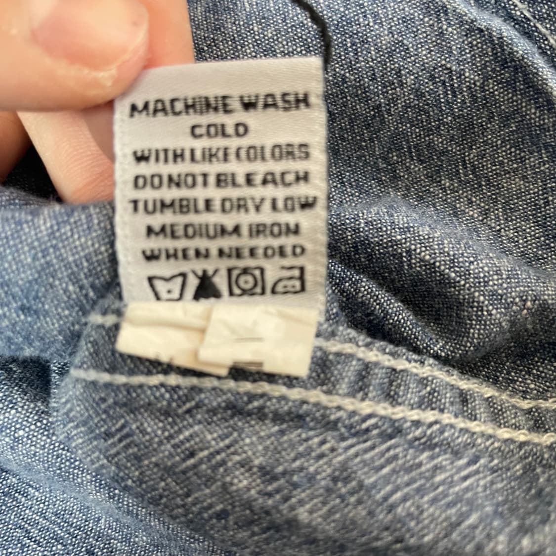 PD&C 투포켓 코튼 연청 샴브레이 데님 셔츠 상품이미지7