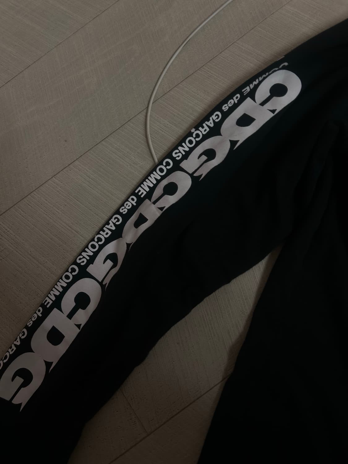 꼼데가르송 CDG 로고 롱슬리브 상품이미지4