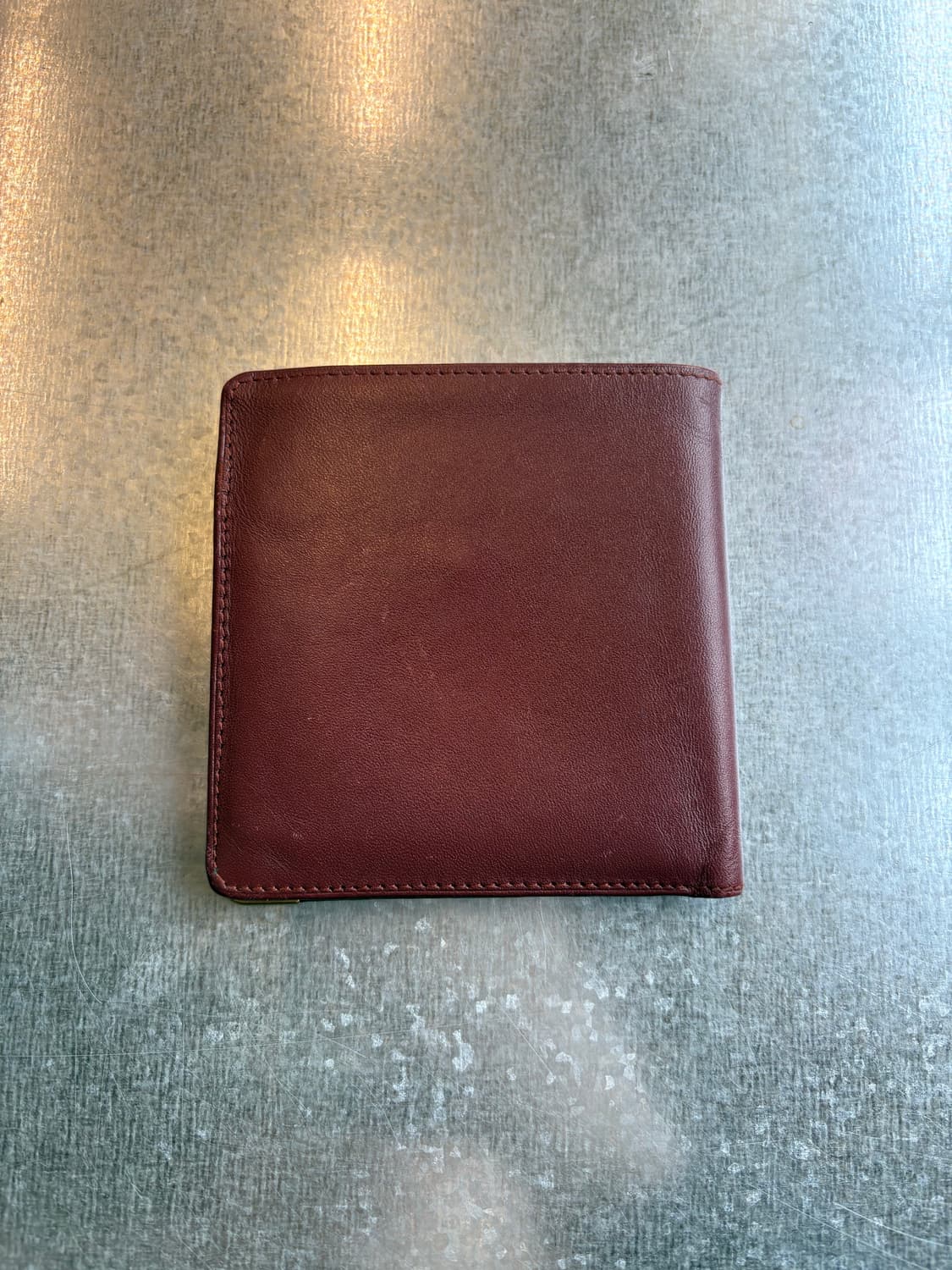 까르띠에 머스트 버건디 소가죽 반지갑 상품이미지7