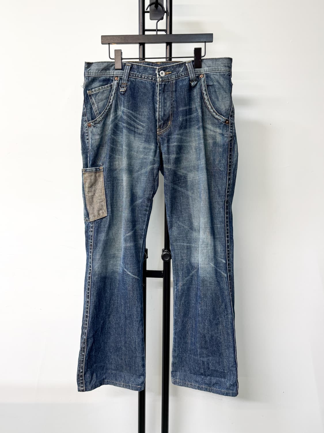 리바이스 워시드 데님 팬츠 상품이미지1