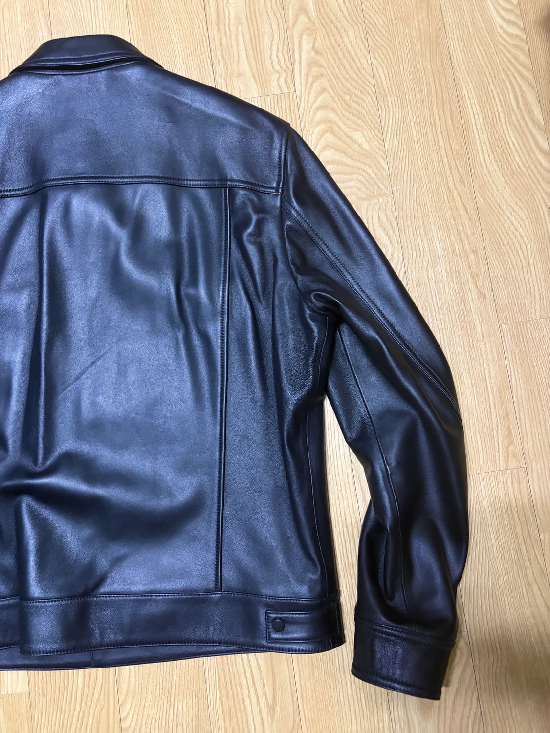 질스튜어트 뉴욕 양가죽 타입3 트러커 레더 자켓L 상품이미지5