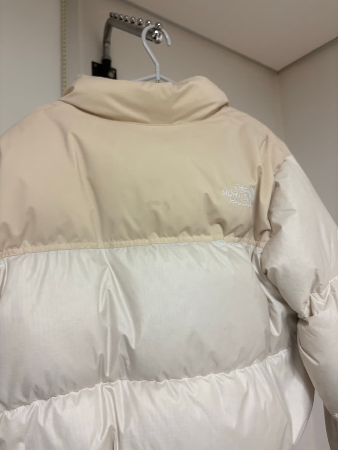 노스페이스 패딩(여성 L/95) 상품이미지2