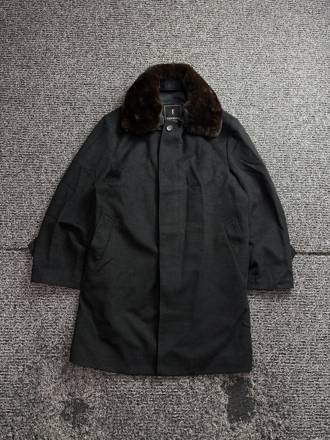 YSL 입생로랑 캐시미어 퍼 발마칸 코트 3092 상품이미지2