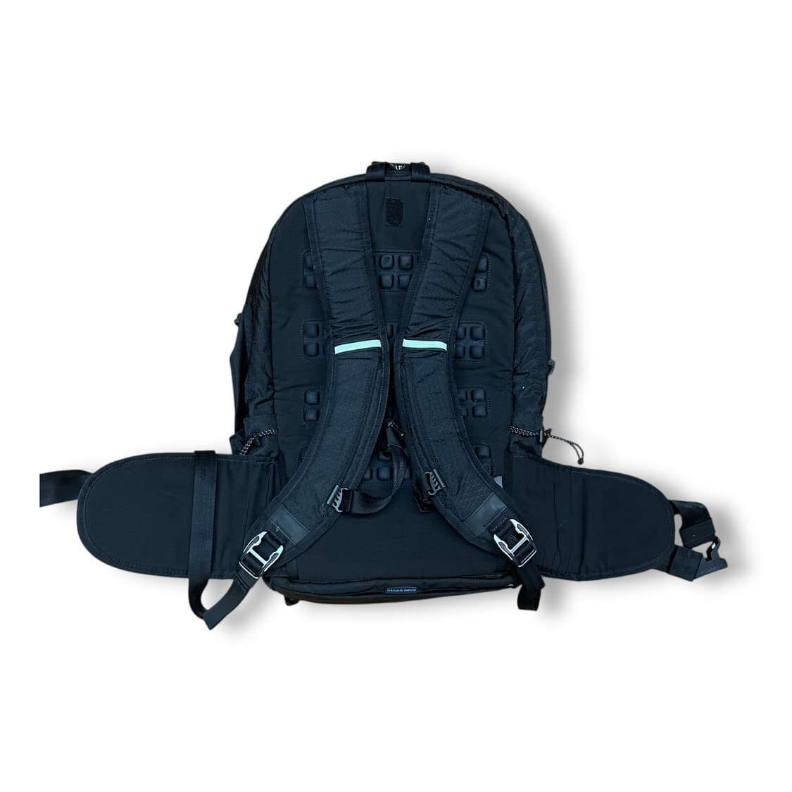 컬럼비아 티타늄 나일론 쉘 백팩 상품이미지4