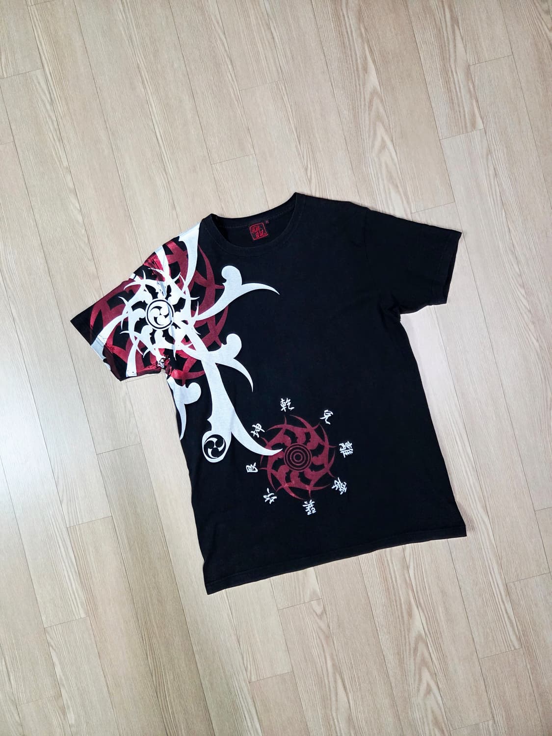 도둑일기 블랙 오리엔탈 라운드 티셔츠 상품이미지1