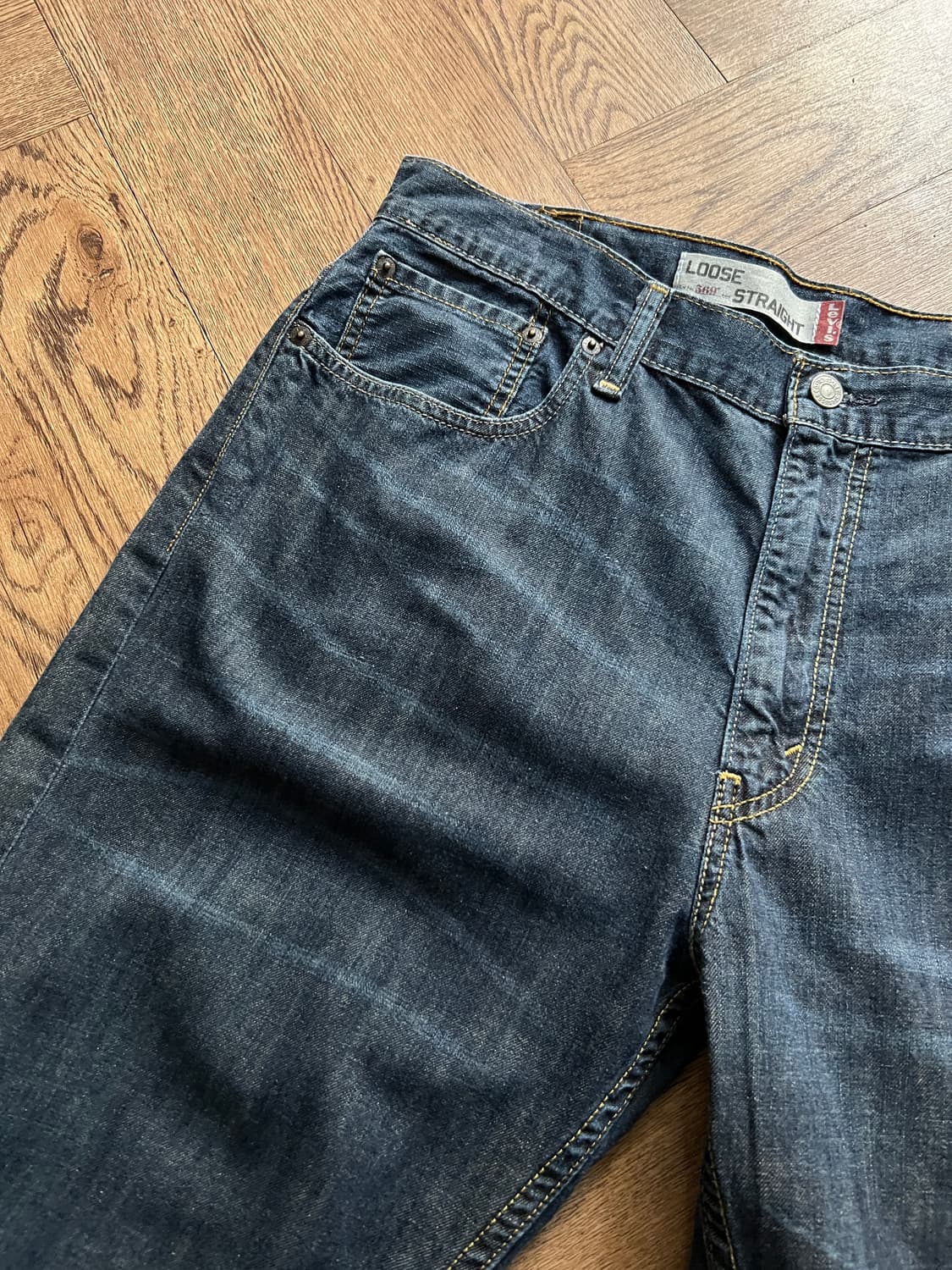 [38]리바이스 569 테이퍼드 핏 커스텀 데님 팬츠 상품이미지4