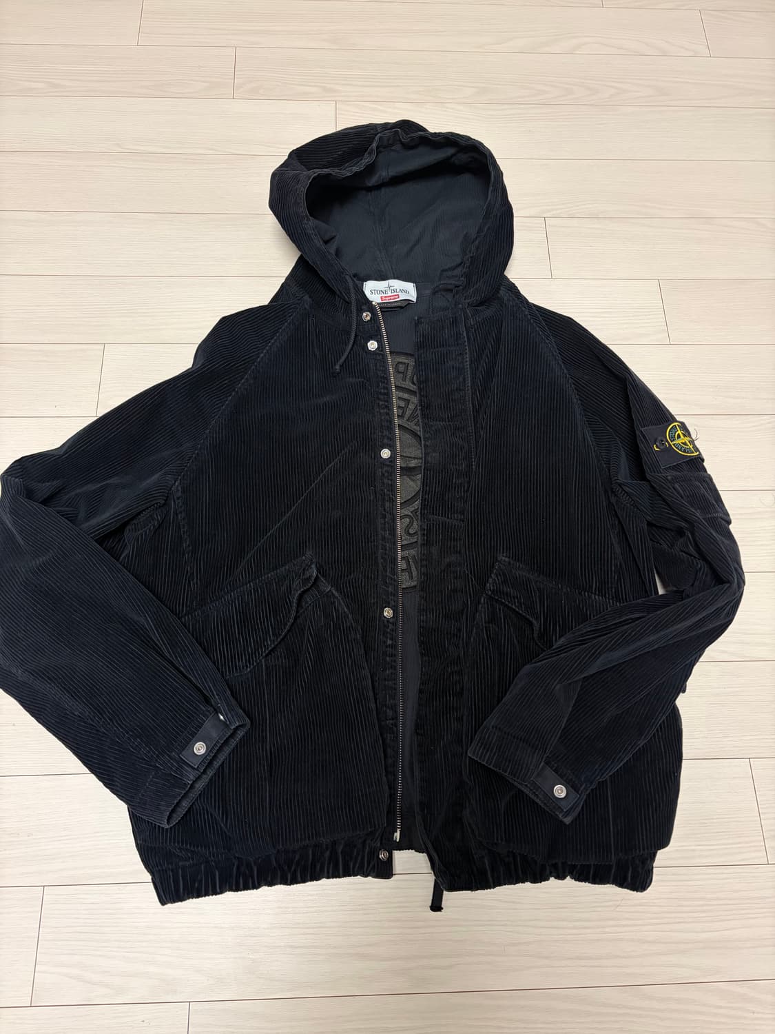 슈프림 스톤아일랜드 코듀로이 자켓 블랙 상품이미지1