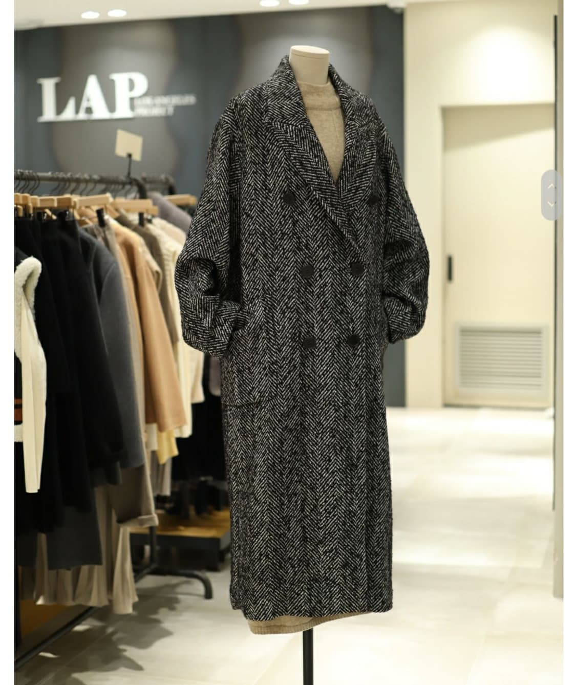 (택있는새옷) LAP 헤링본 더블롱코트 상품이미지2