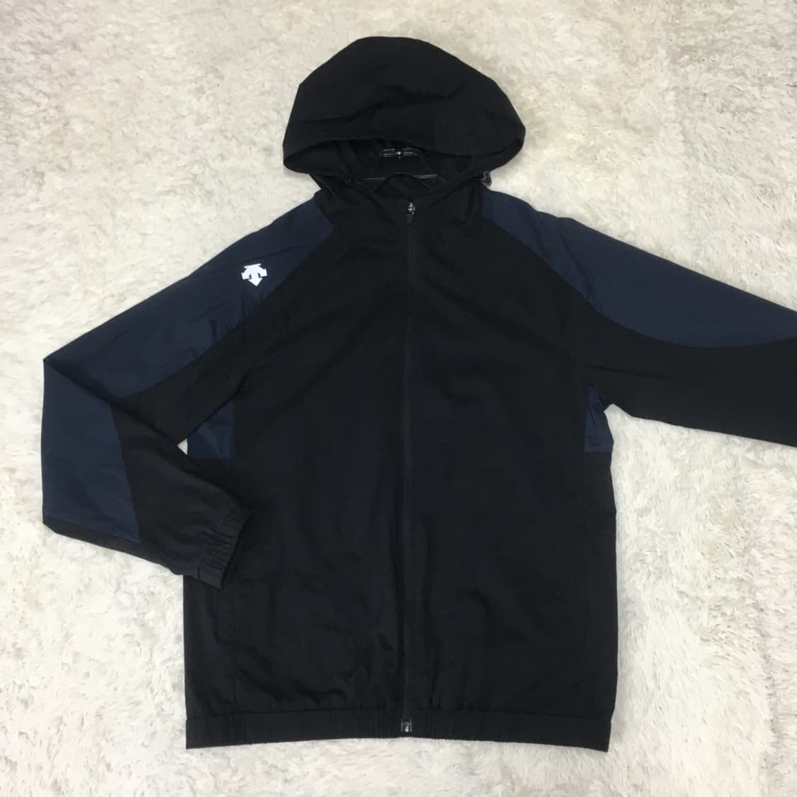 데상트 베이스볼 바람막이자켓 만원샵 CC04 상품이미지1