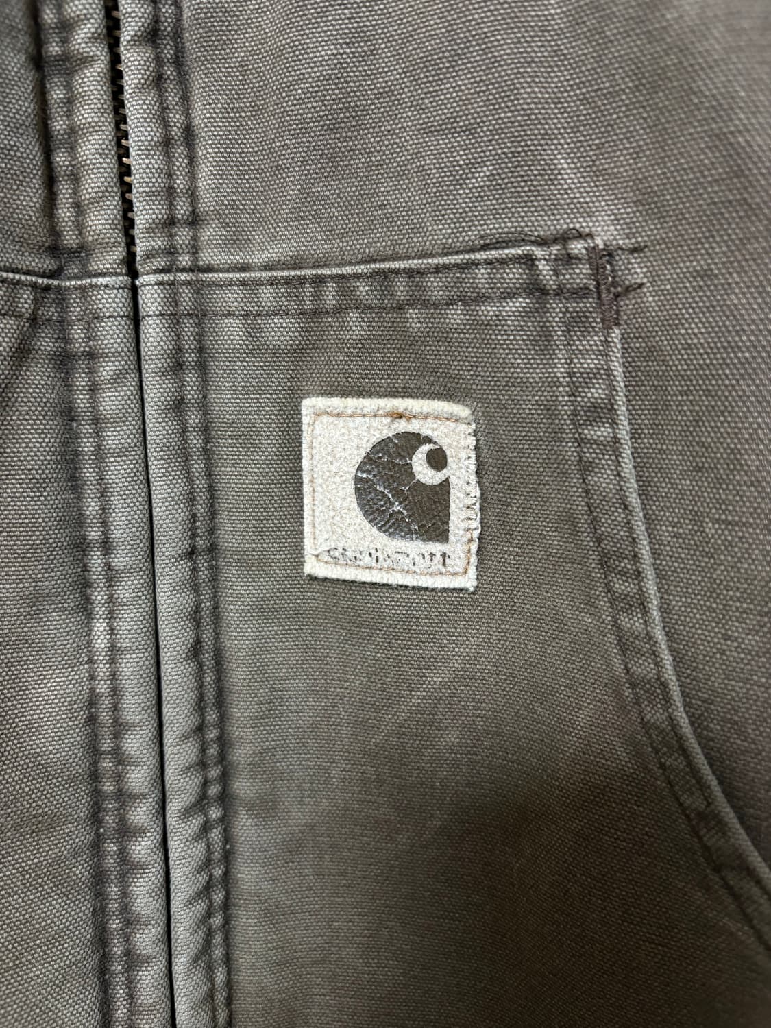 01칼하트 액티브자켓 J68 체스트도넛 XXL 상품이미지3