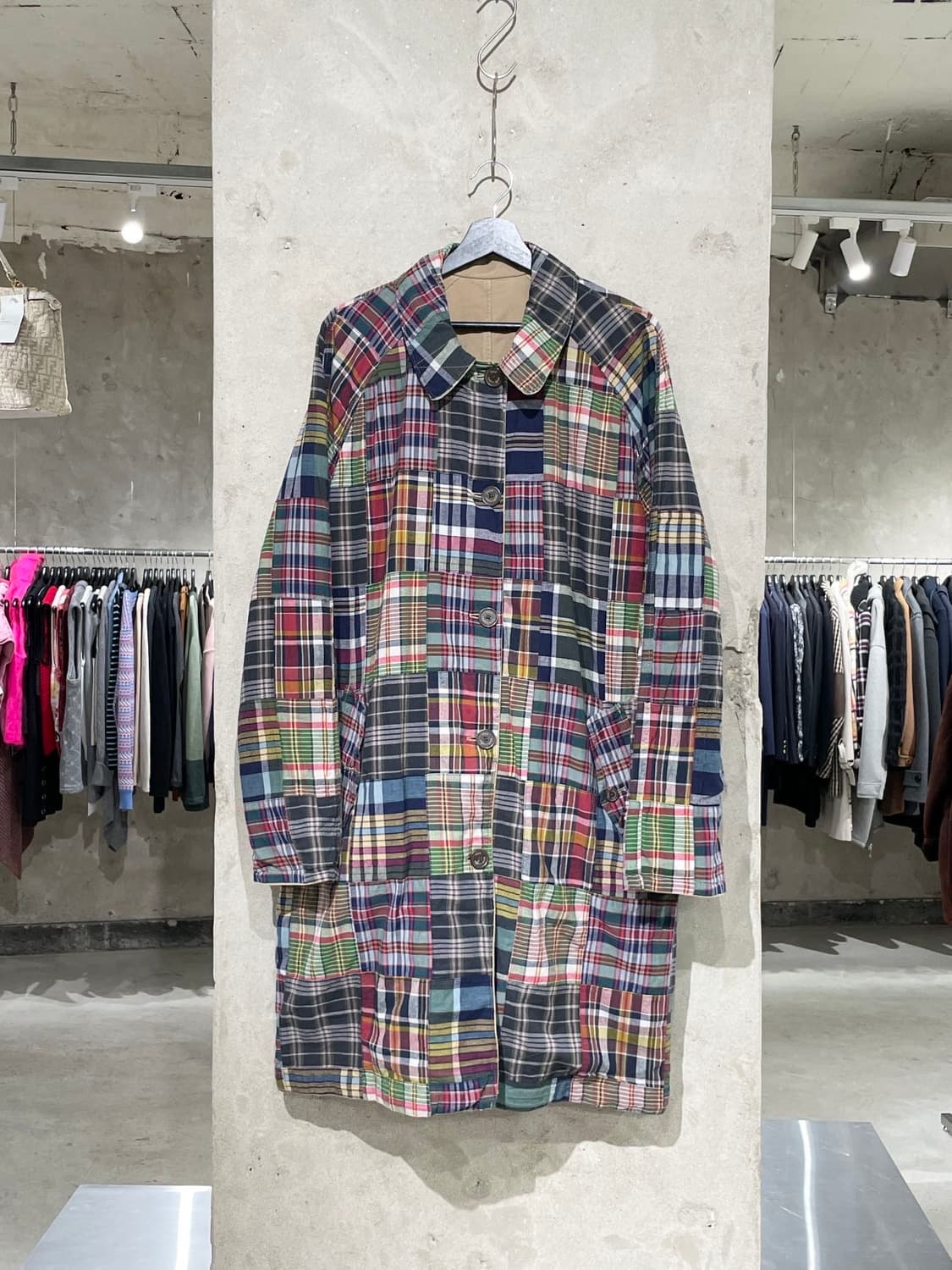 폴로 랄프로렌 베이지 앤 마드라스 체크 리버시블 발마칸 코트 상품이미지5