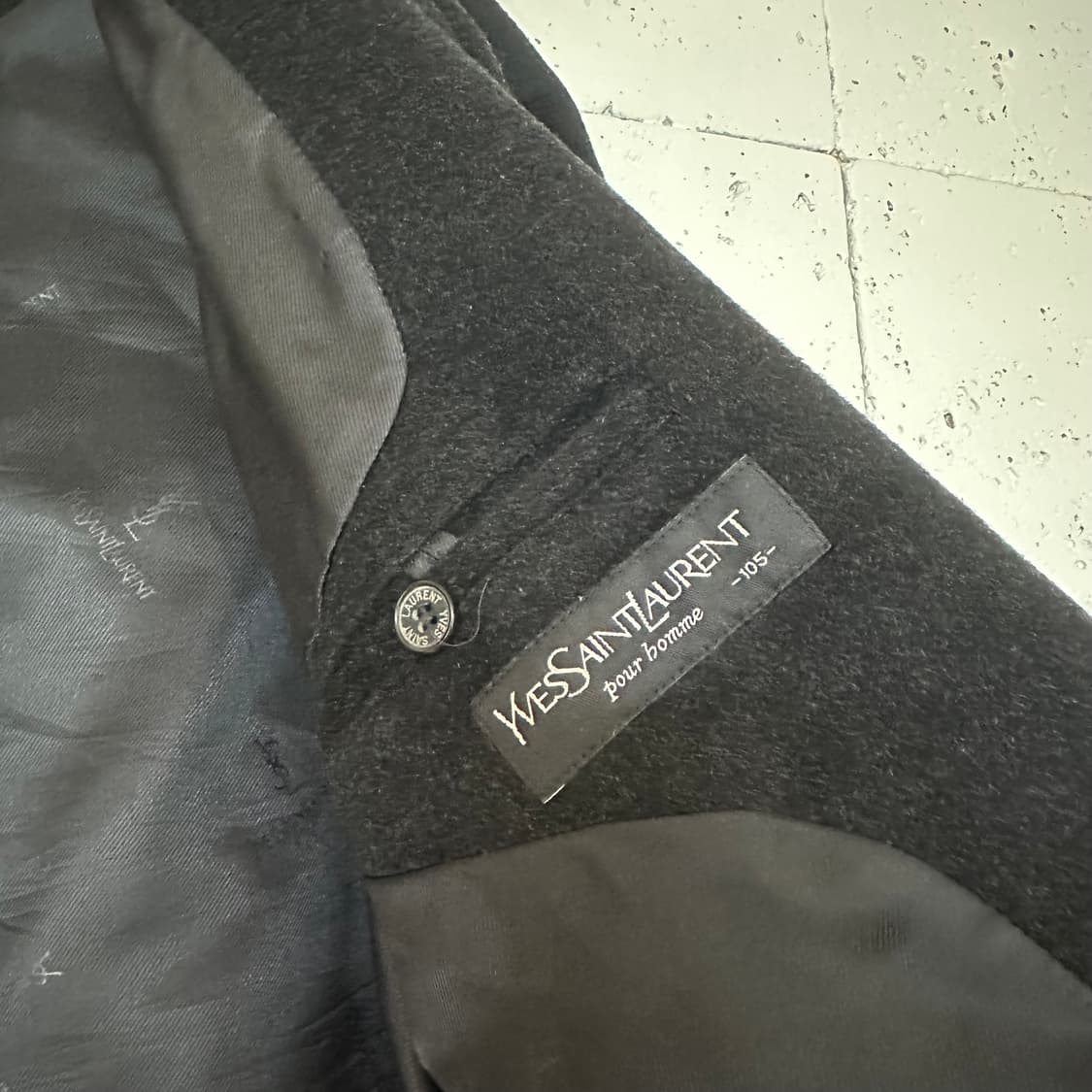 105 YSL 입생로랑 모직 블루종 블랙 상품이미지3