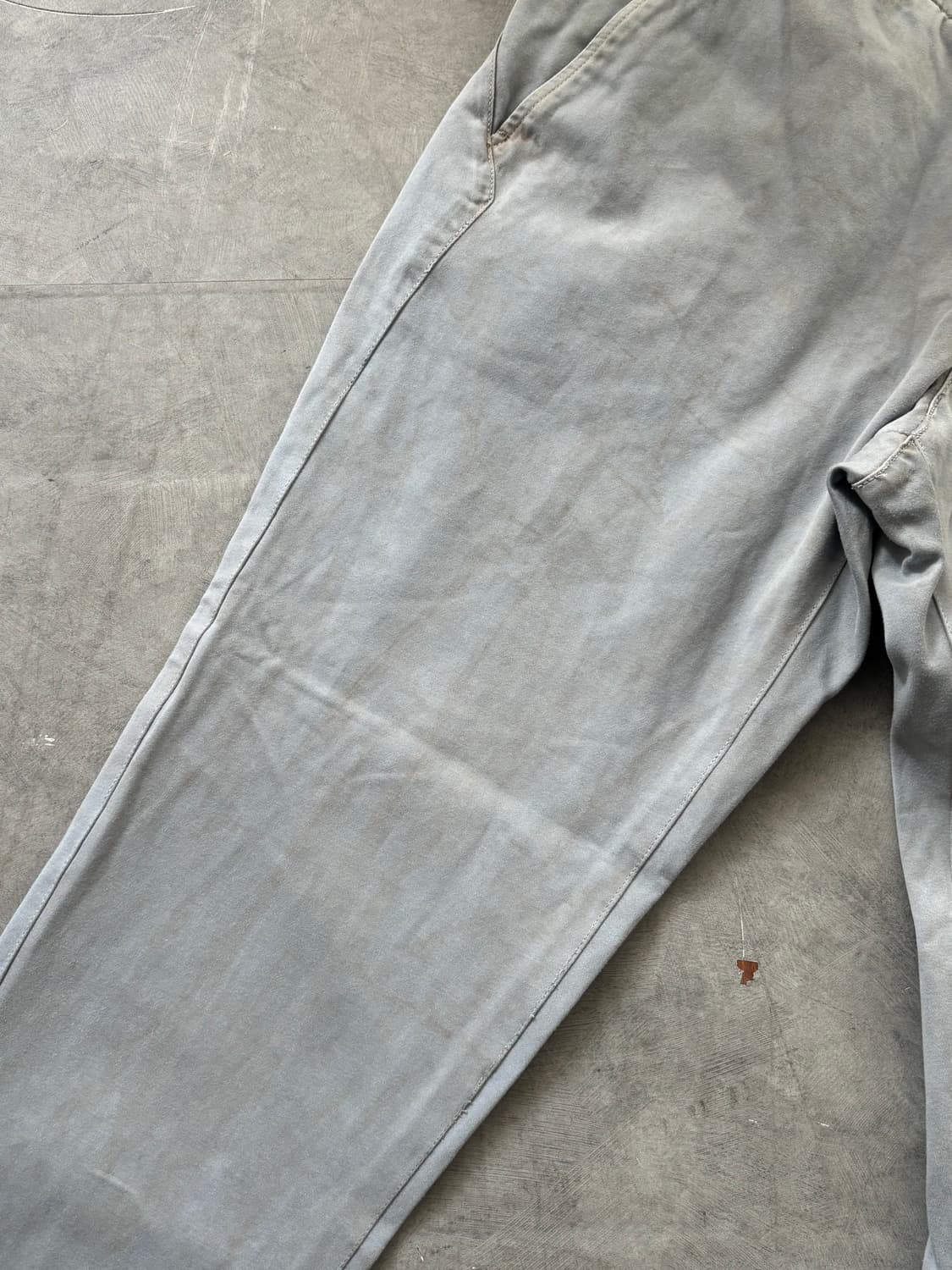 Stone Island 스톤아일랜드 라이트블루 가먼트다잉 치노 팬츠 상품이미지8