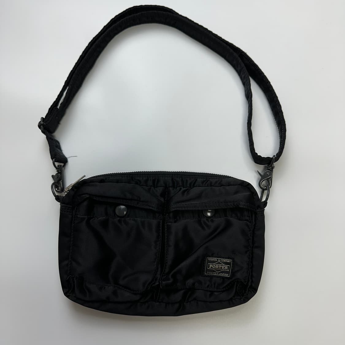 PORTER TANKER SHOULDER BAG 포터 탱커 숄더백 상품이미지1