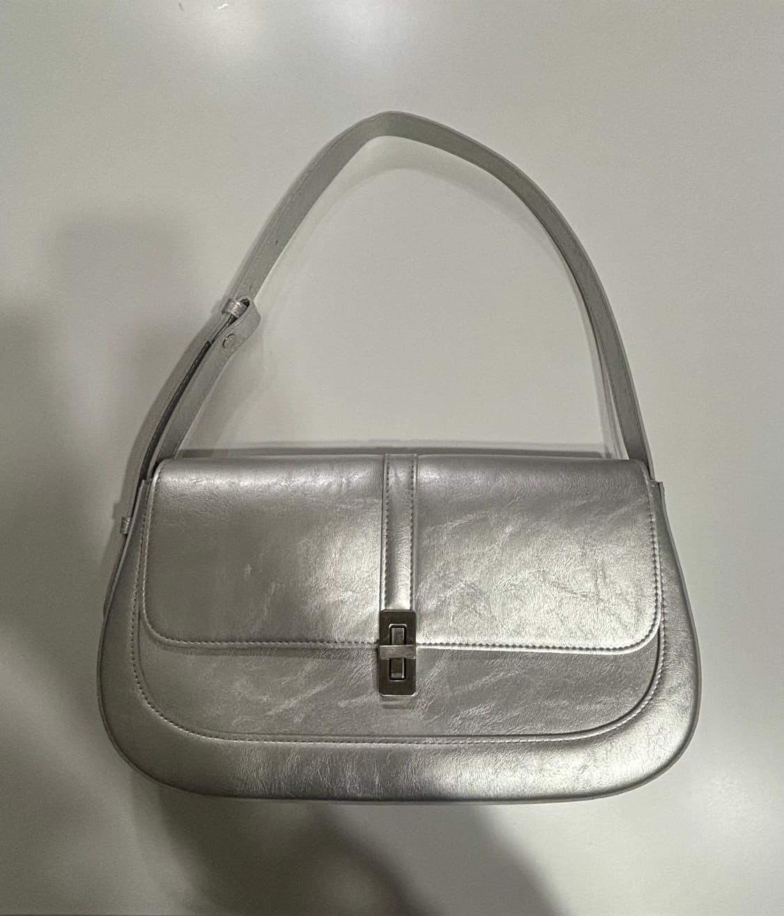 엠제이드 실버백 상품이미지1