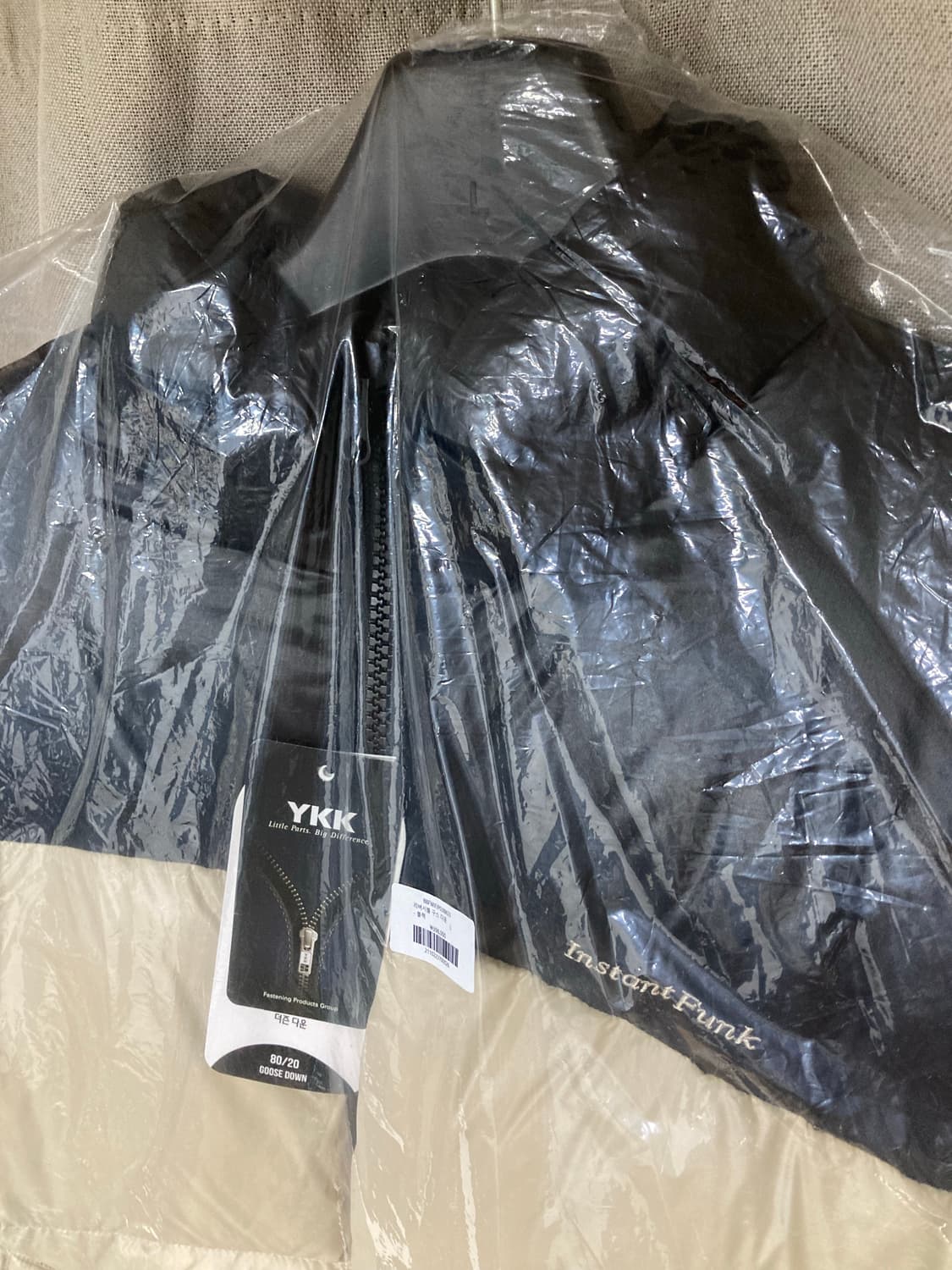 새상품/구할수X/약30%저렴)리버시블구스다운-블랙 L/인스턴트펑크 상품이미지4