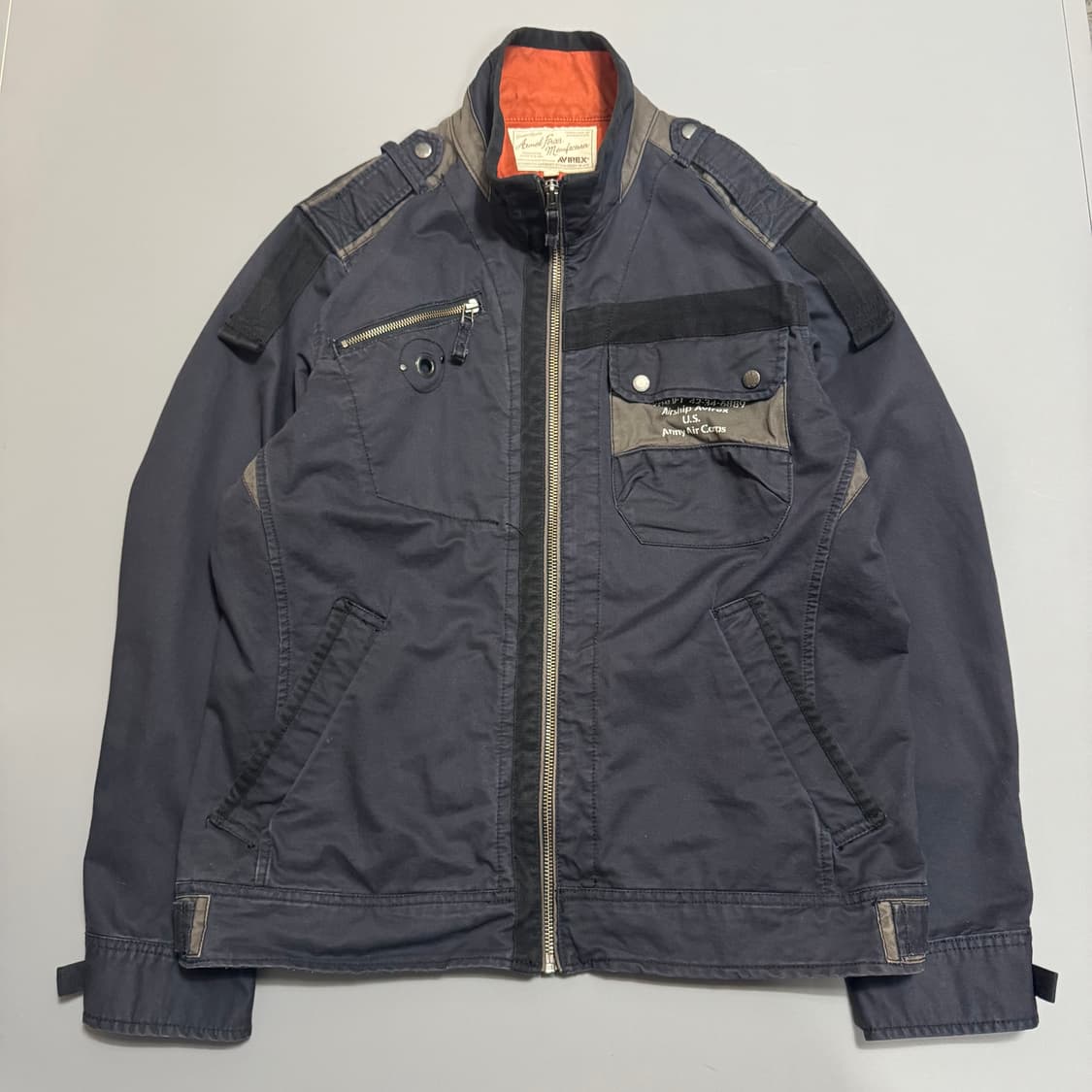 아비렉스(AVIREX) 다크네이비 코튼 스텐실 레터링 하이넥 블루종 자켓 상품이미지8