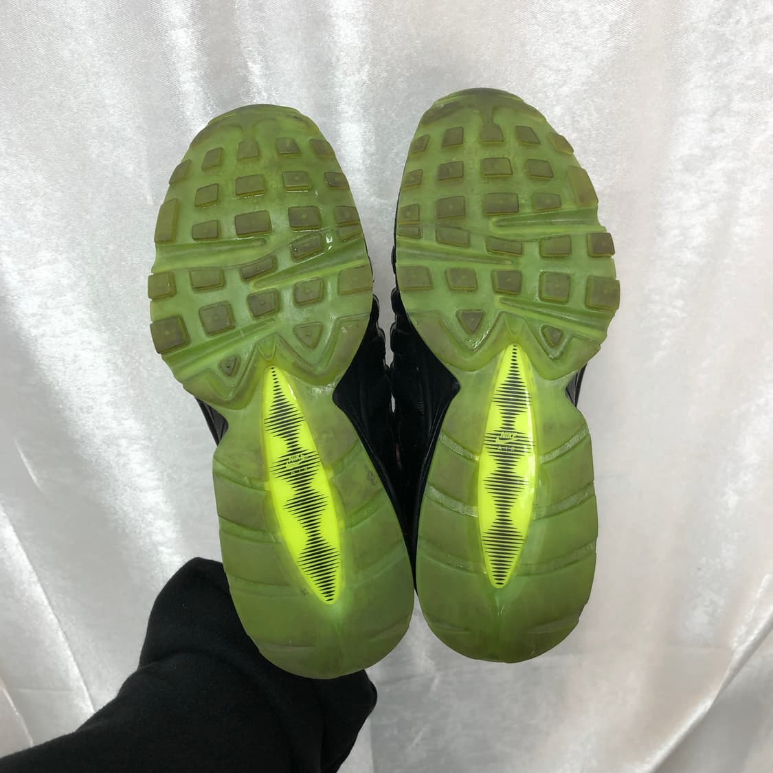 나이키 에어맥스95 HZ 운동화 사이즈225  상품이미지10