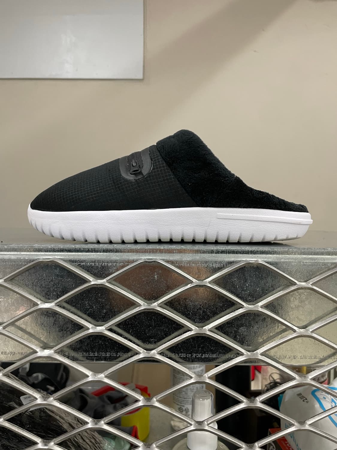 나이키 버로우 패딩 슬리퍼 240 상품이미지1