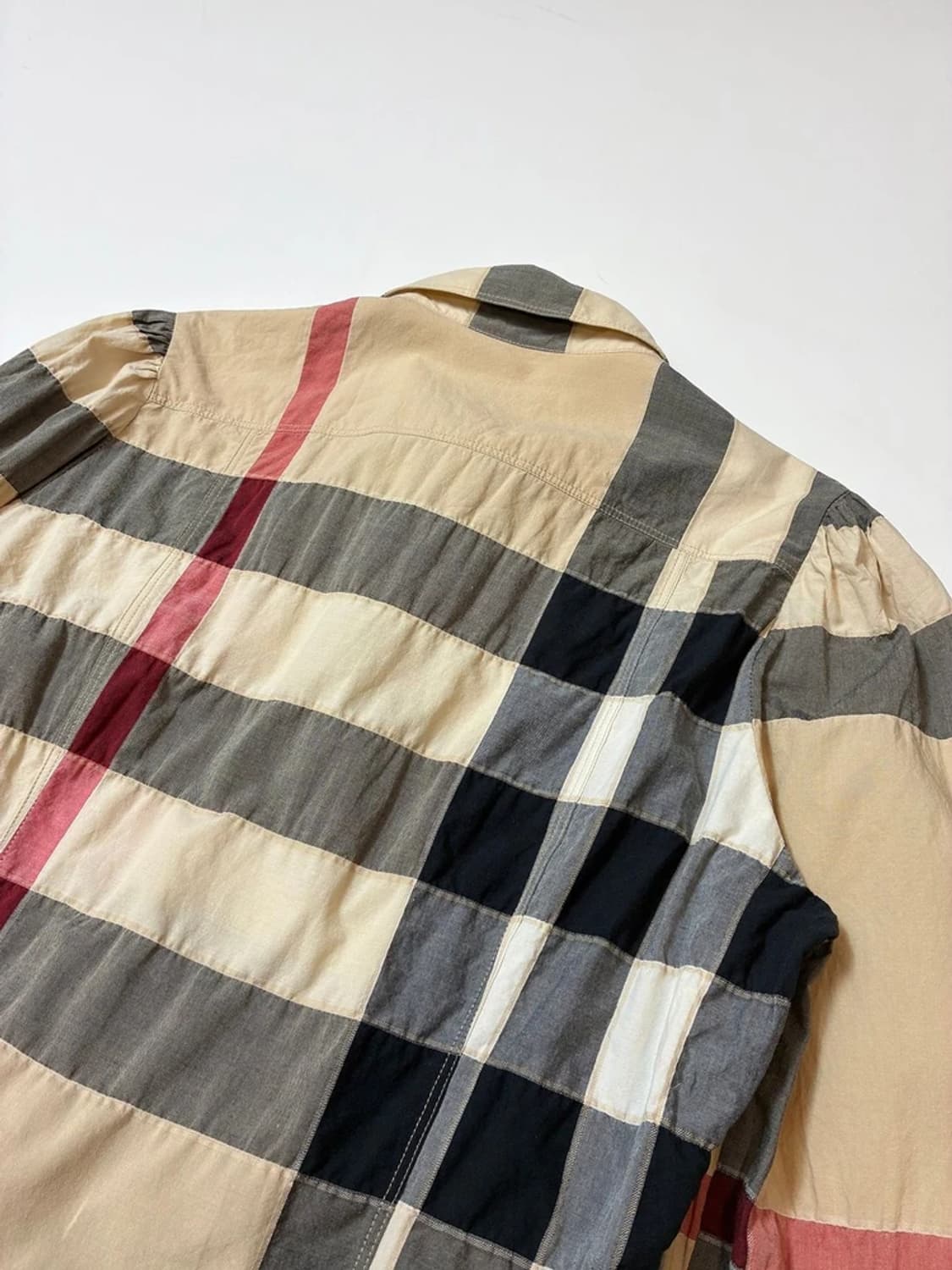 버버리 브릿 셔링 노바 체크 7부 블라우스 PN8384 상품이미지6