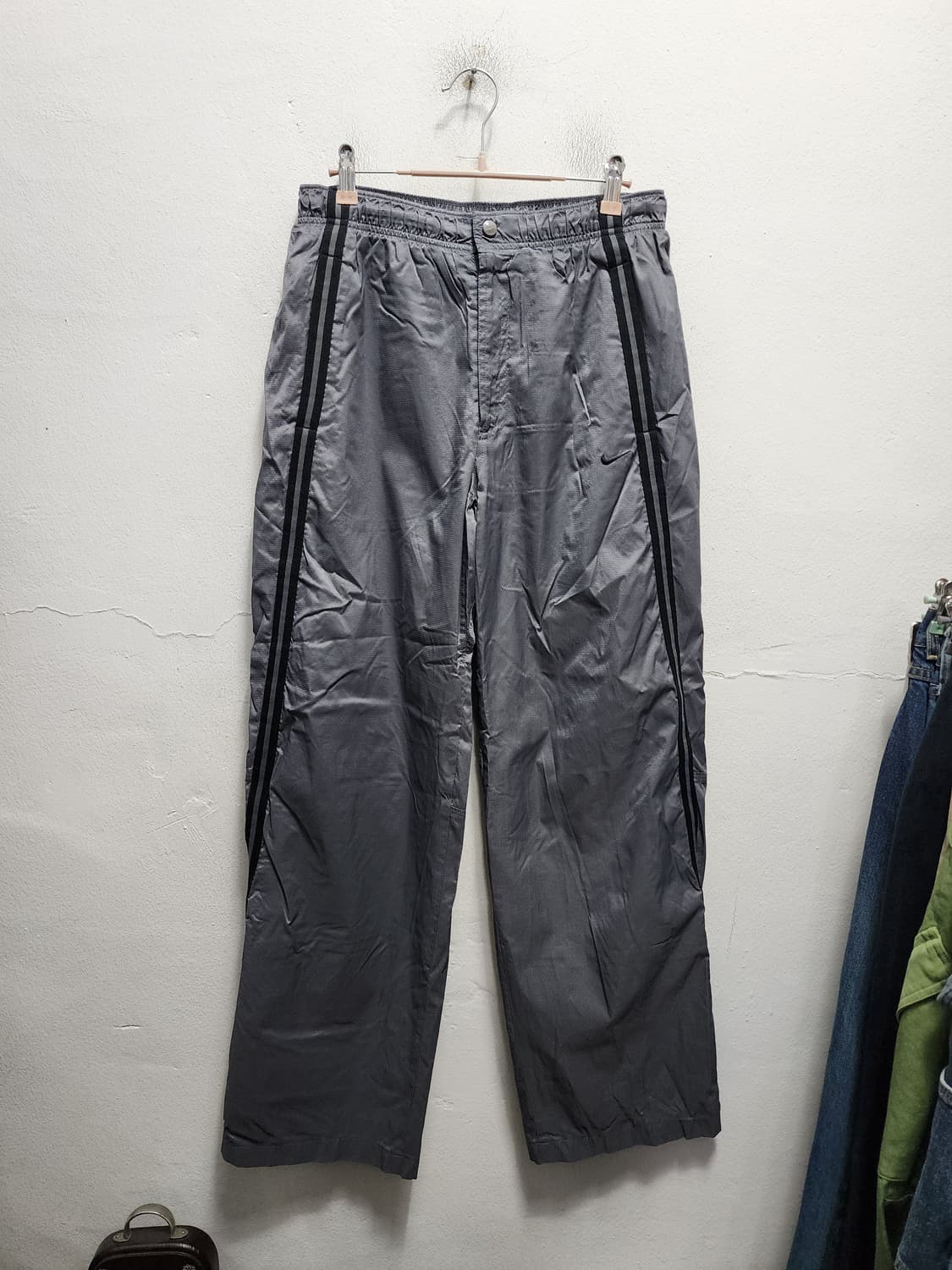 나이키 사이드라인 스우시 나일론 트레이닝팬츠 상품이미지1