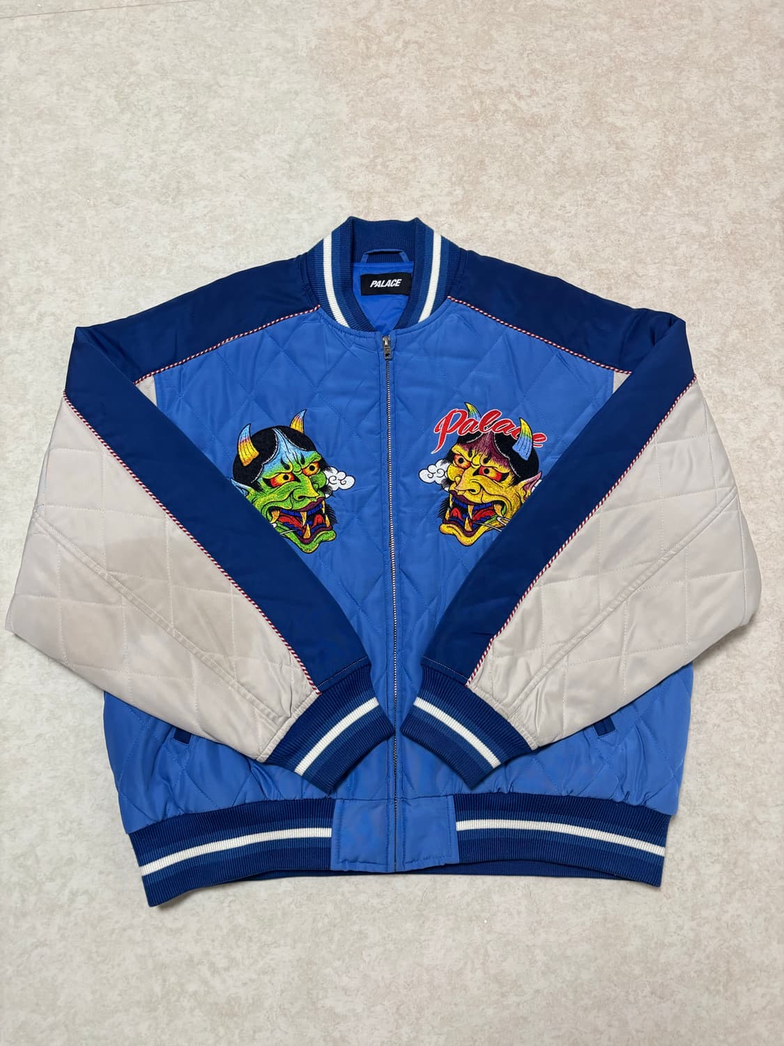 23FW 팔라스 페스티벌 봄버 자켓 울트라 M사이즈(스카쟌,블랙,한야) 상품이미지3