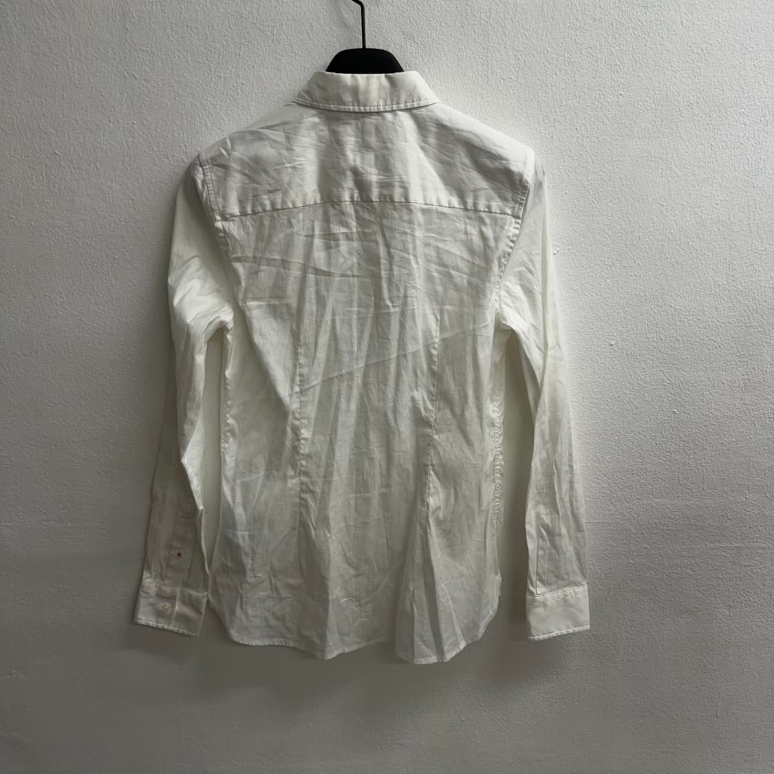 타미힐피거 화이트 셔츠 (34) 상품이미지4