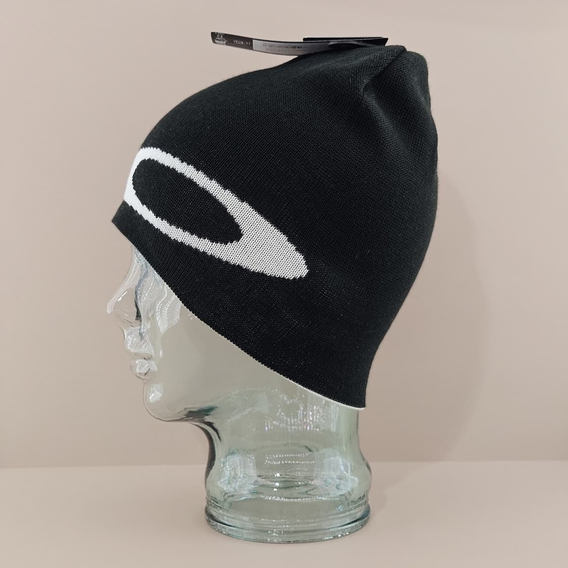 오클리 빅 O 로고 리버시블 비니 블랙/화이트 상품이미지3