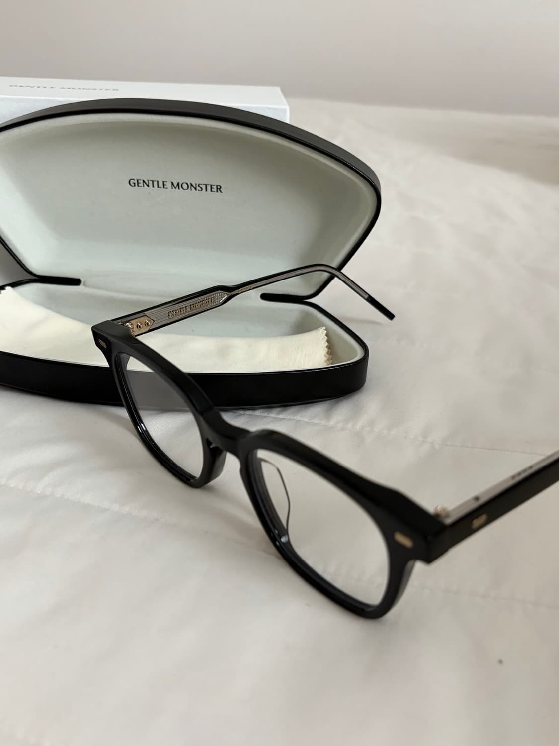 젠틀몬스터 쿠보01 풀박 상품이미지3