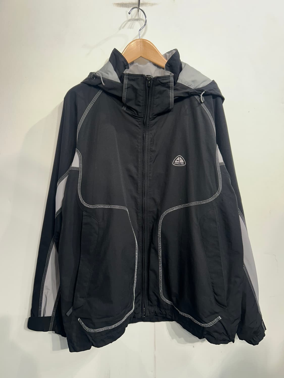 라지 나이키 ACG 빈티지 스티치 바람막이 자켓 블랙 상품이미지2