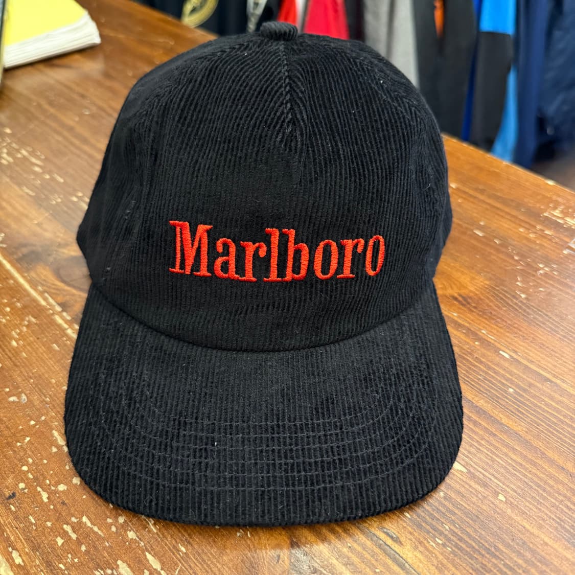 말보루 코듀로이 블랙/레드 캡 상품이미지1