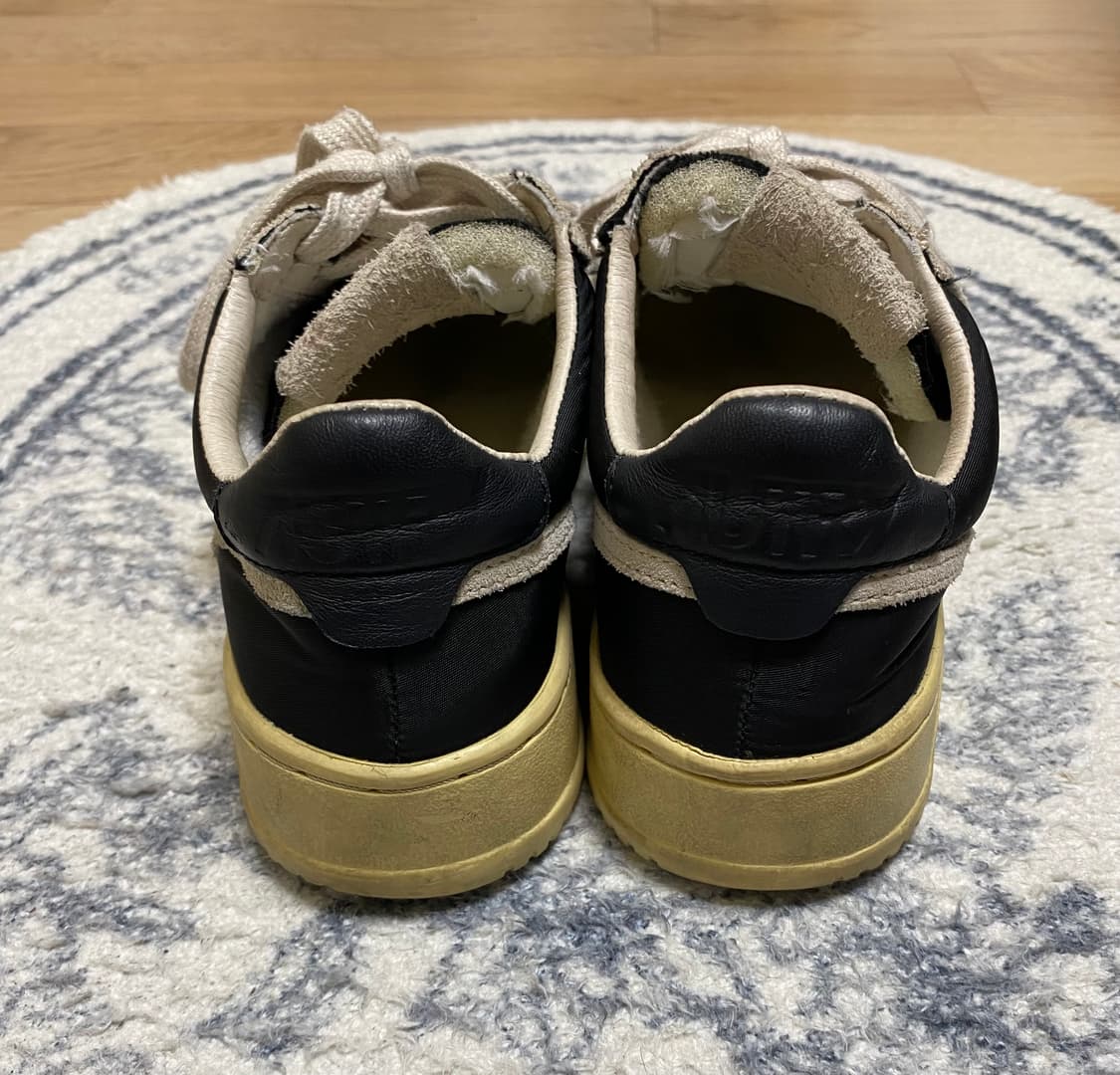 오트리 블랙/화이트 로우 36(230) 상품이미지2