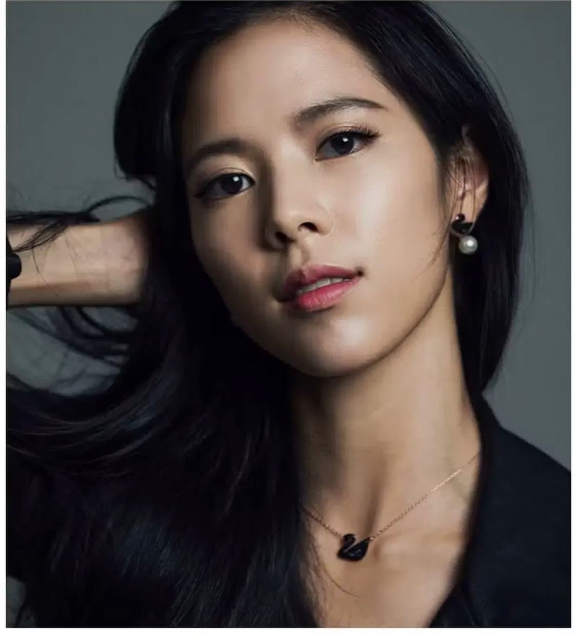 스와로브스키 블랙 스완 목걸이 귀걸이 세트 상품이미지1