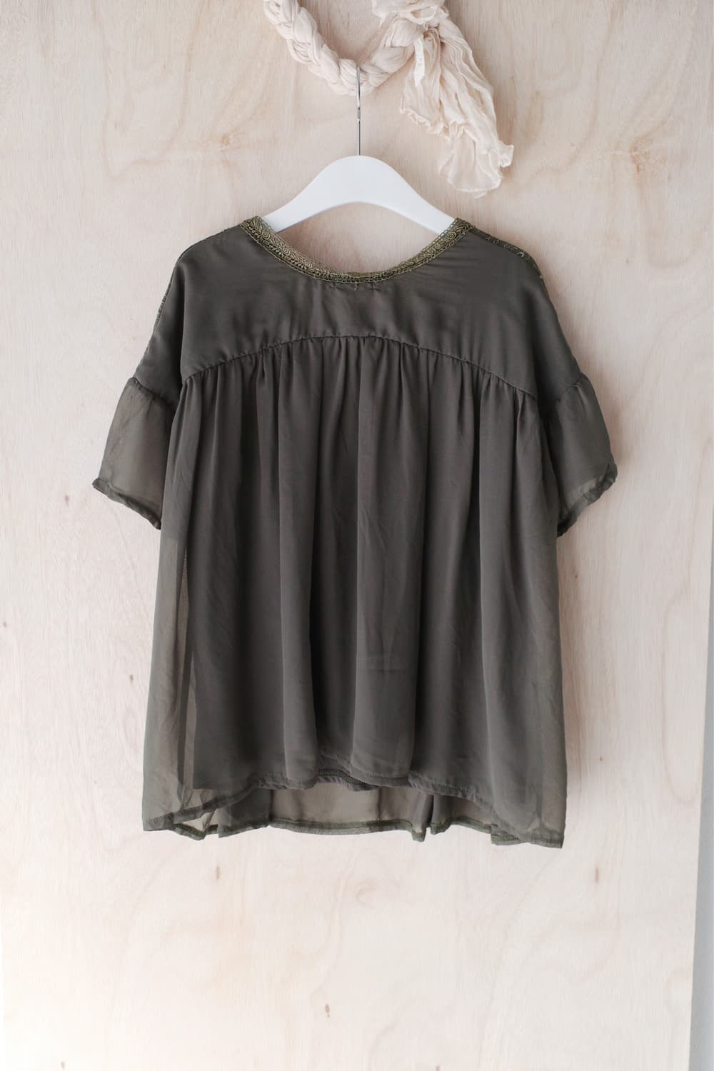 axes femme) shirring half blouse 상품이미지2