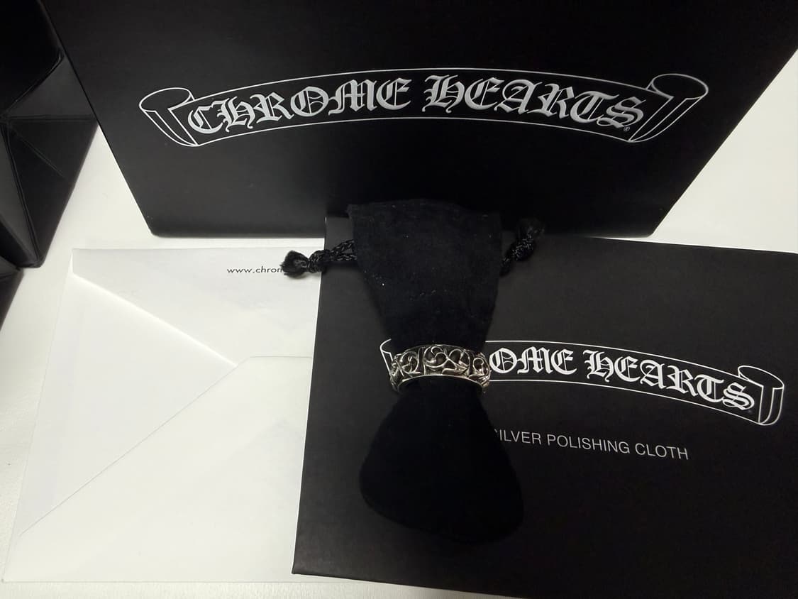 [us4] 크롬하츠 이터니티 바인 밴드링 상품이미지1