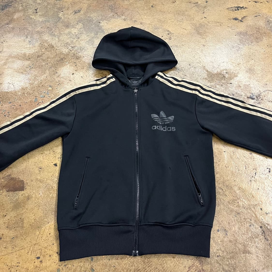 아디다스 검골 검금 블랙 골드 후플 플락 후드집업 져지 90 상품이미지3